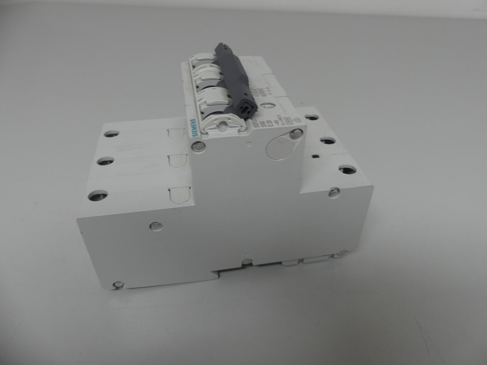 Siemens  5SP33203 Shu Schalter