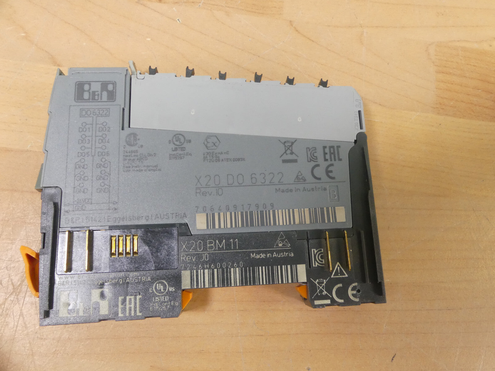 B&R X20D06322 + X20BM11 + X20TB12 s.Bilder