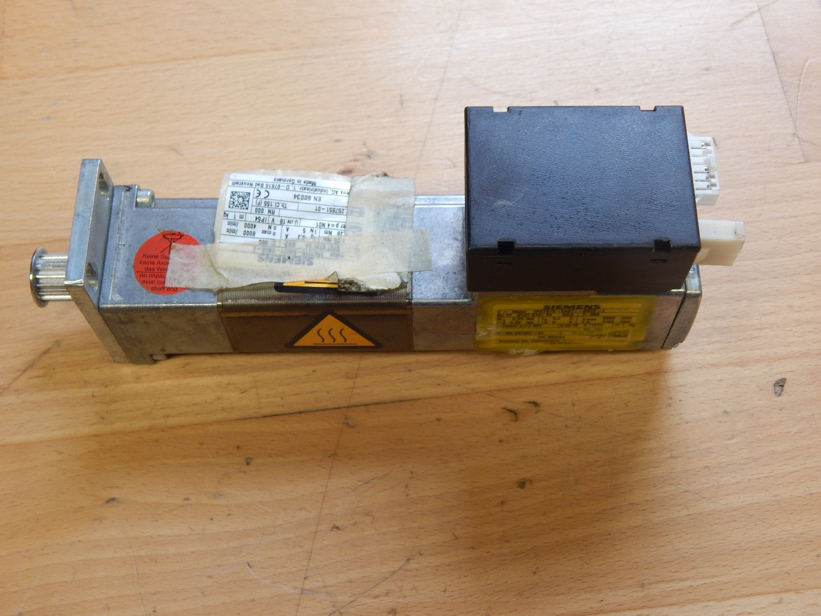 Siemens 3~Motor 1FK7015-5AG11-0SG0-Z
