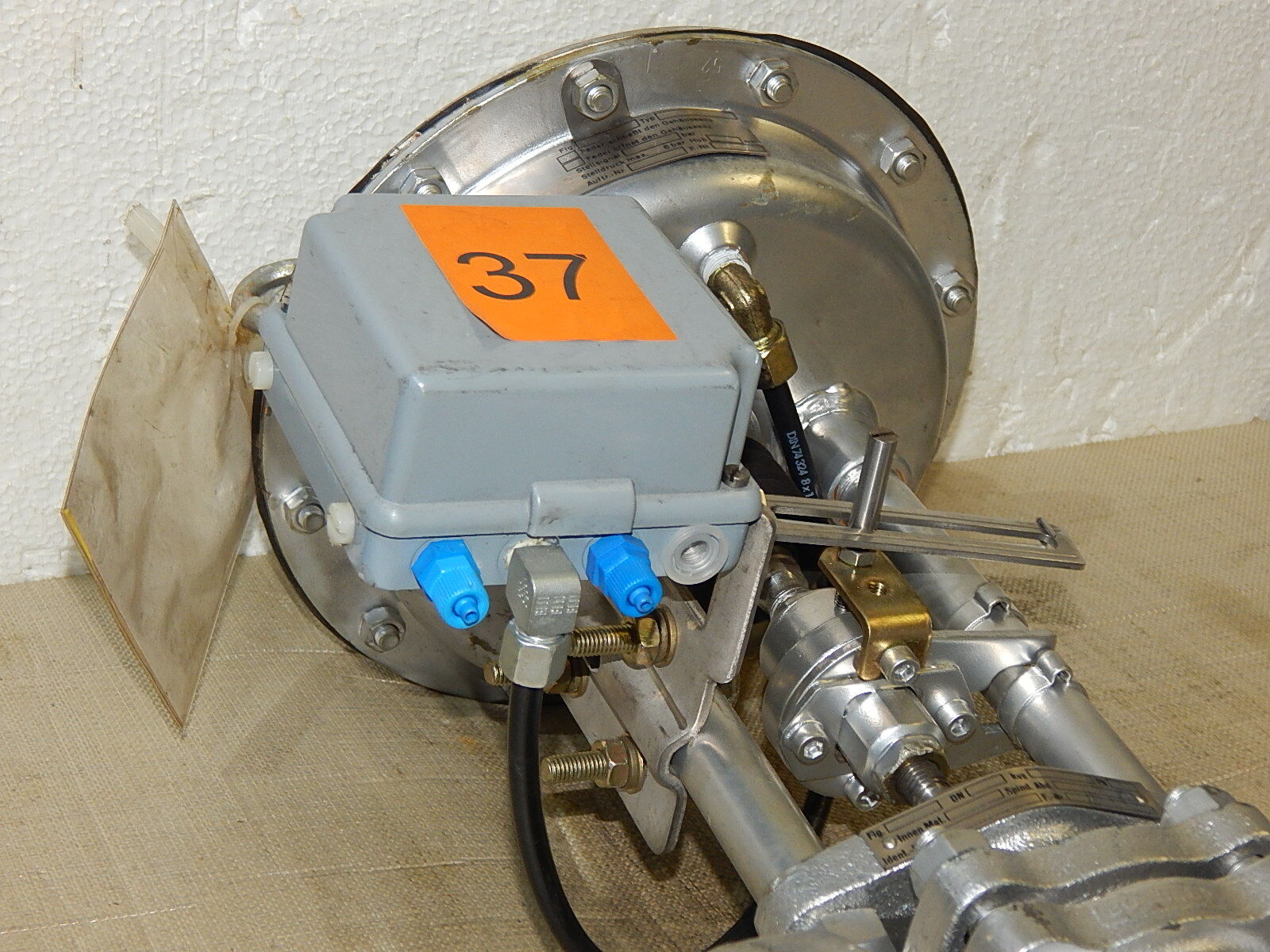  Ari / Stellventil / Pneumatisch / Typ: DP 32 / Fig: 92052 / DN50,PN16