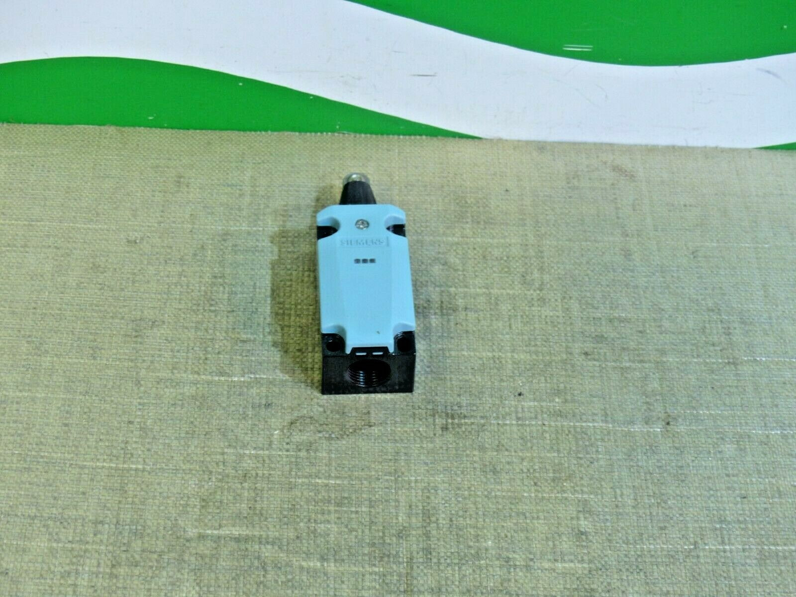 Siemens 3SE5112-LA00