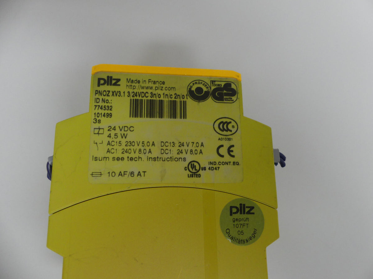 Pilz PNOZ XV3.1 3/24VDC 3n/o 1n/c 2n/ot  ID No.: 774532