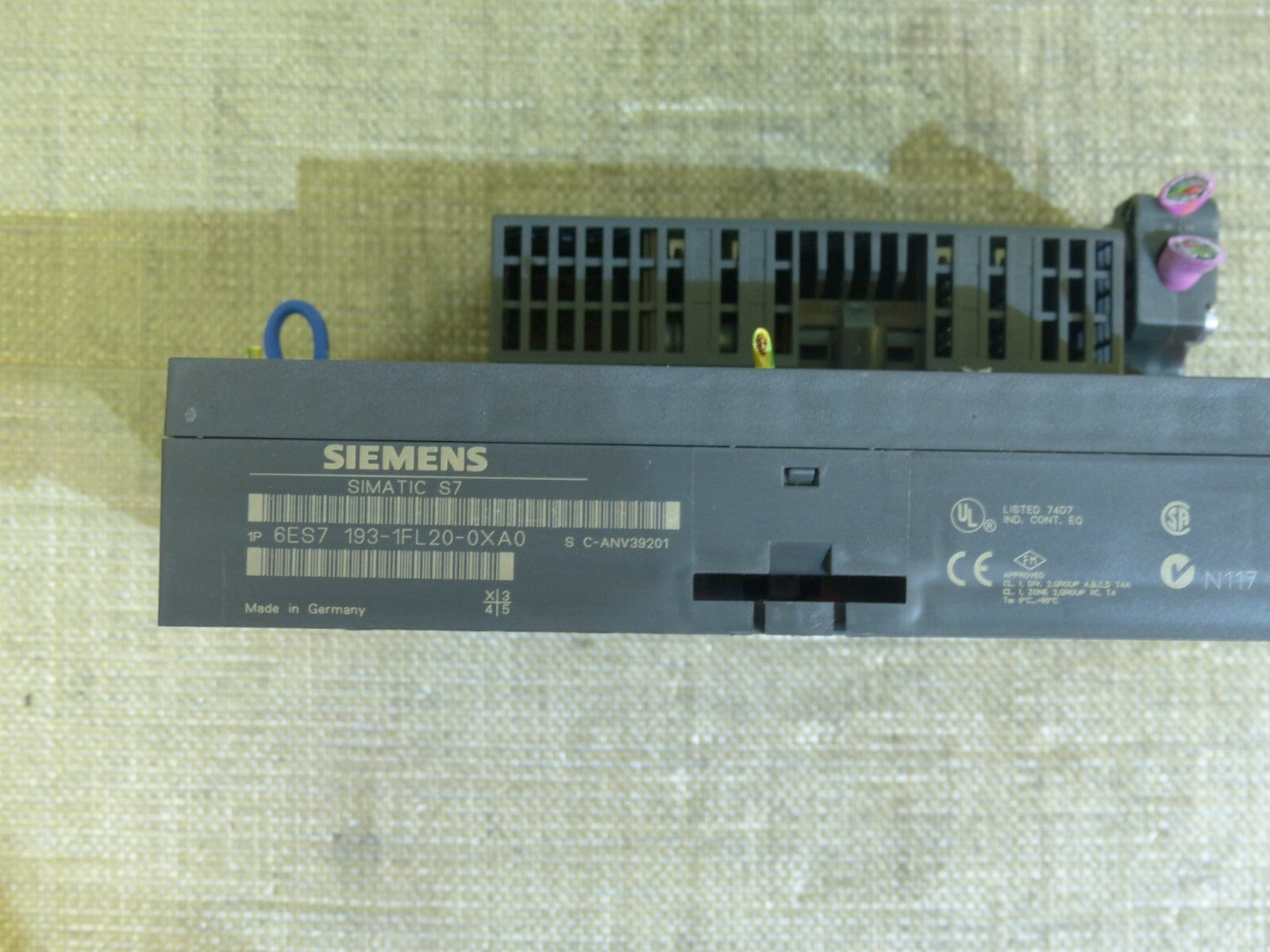 Siemens 193-1FL20-0XA0 + 133-1BL01-0XB0 + DI16/DO16xDC24V/0,5A