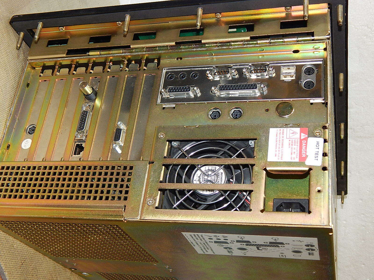 Allen-Bradley Industrie Computer PC  6180-DHGEFGZBFCZ USED