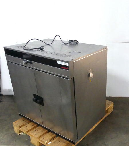 Memmert typ: UFP 600