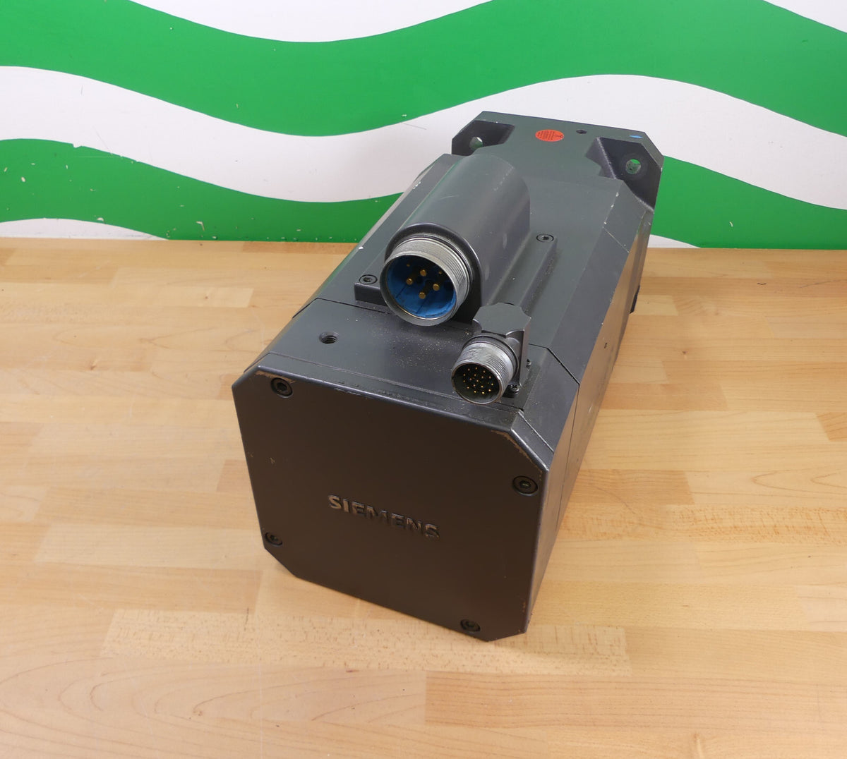 Siemens 3~Permanent Magnet Motor Synchronmotor 1FT6084-8AH71-3AL0-Z
