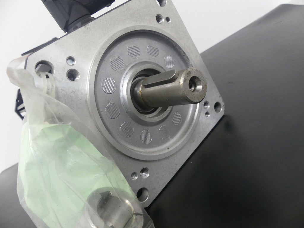 Lenze MCA 14L20-RS0B0-N24R-ST5S00N-R0SU