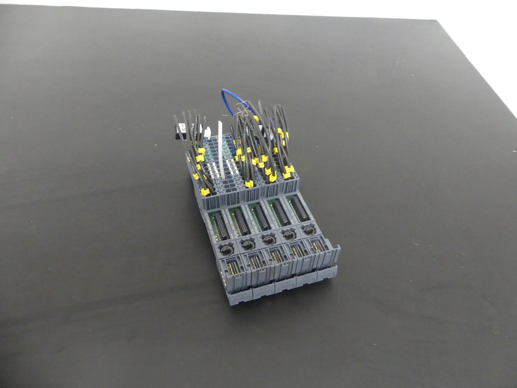 SIEMENS 5X6ES7 193-6BP20-0BA0