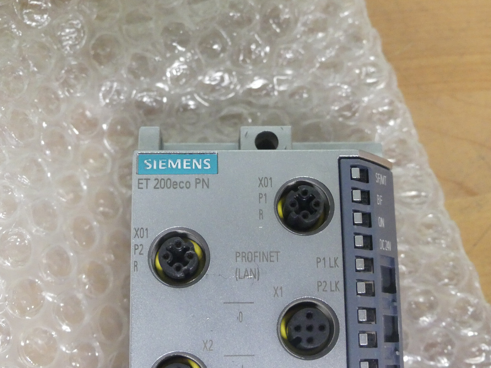 SIEMENS SIMATIC ET 200ECO PN 6ES7142-6BG00-0AB0