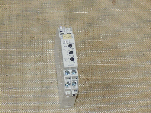 2x E.Dold & Söhne Temperaturwächter  SK9094.11 used