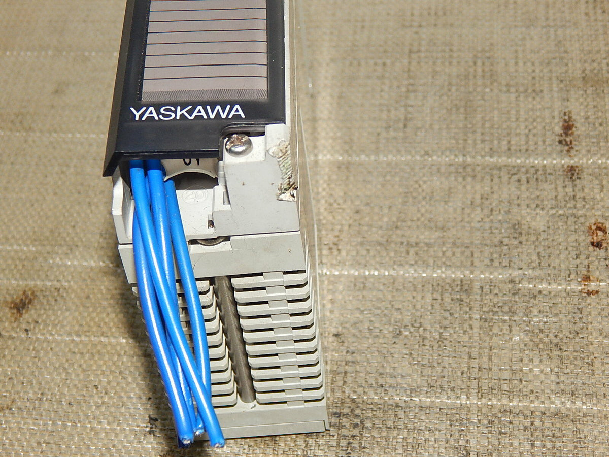 Yaskawa MEMOCON GL120  Model. JAMSC-120DDI34301  used  s.Bilder