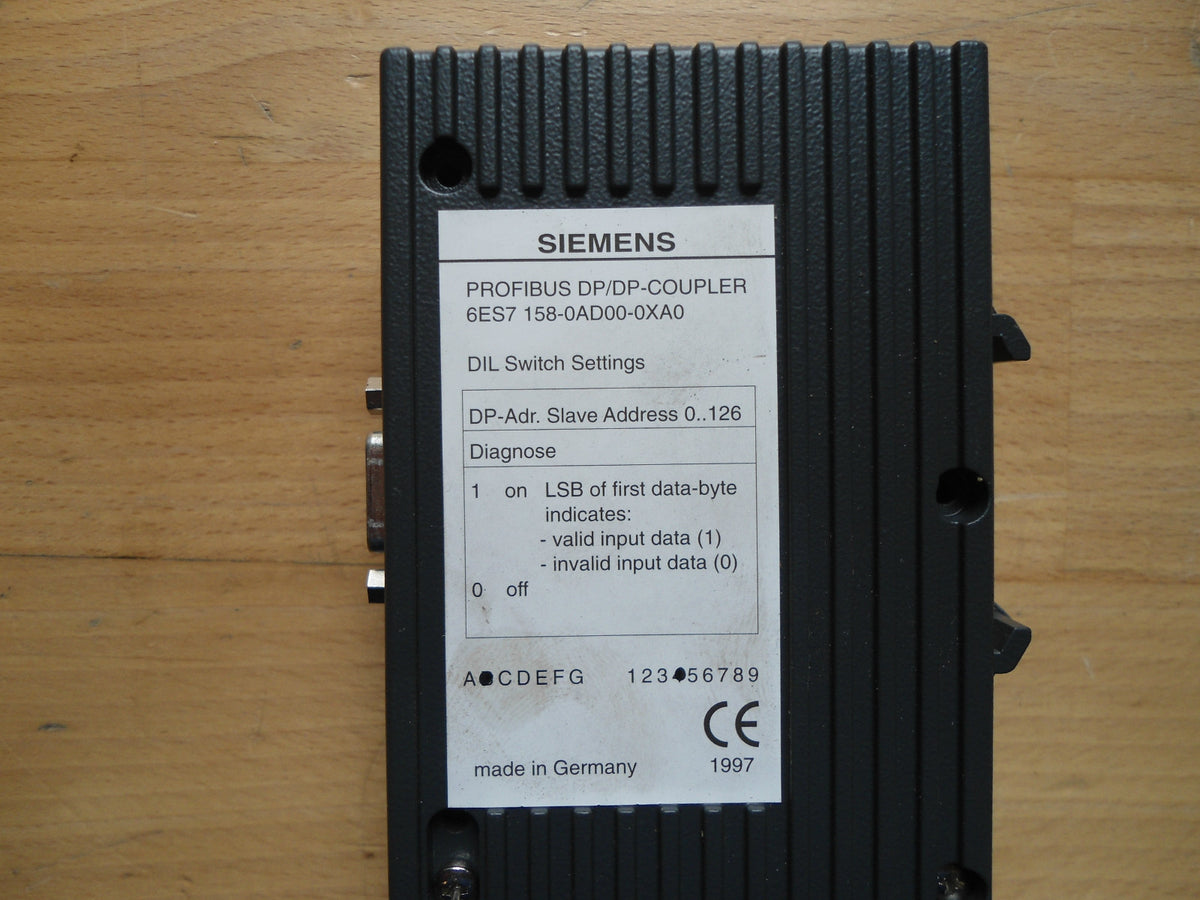 SIEMENS PROFIBUS DP/DP-COUPLER 6ES7 158-0AD00-0XA0 // 6ES7158-0AD00-0XA0
