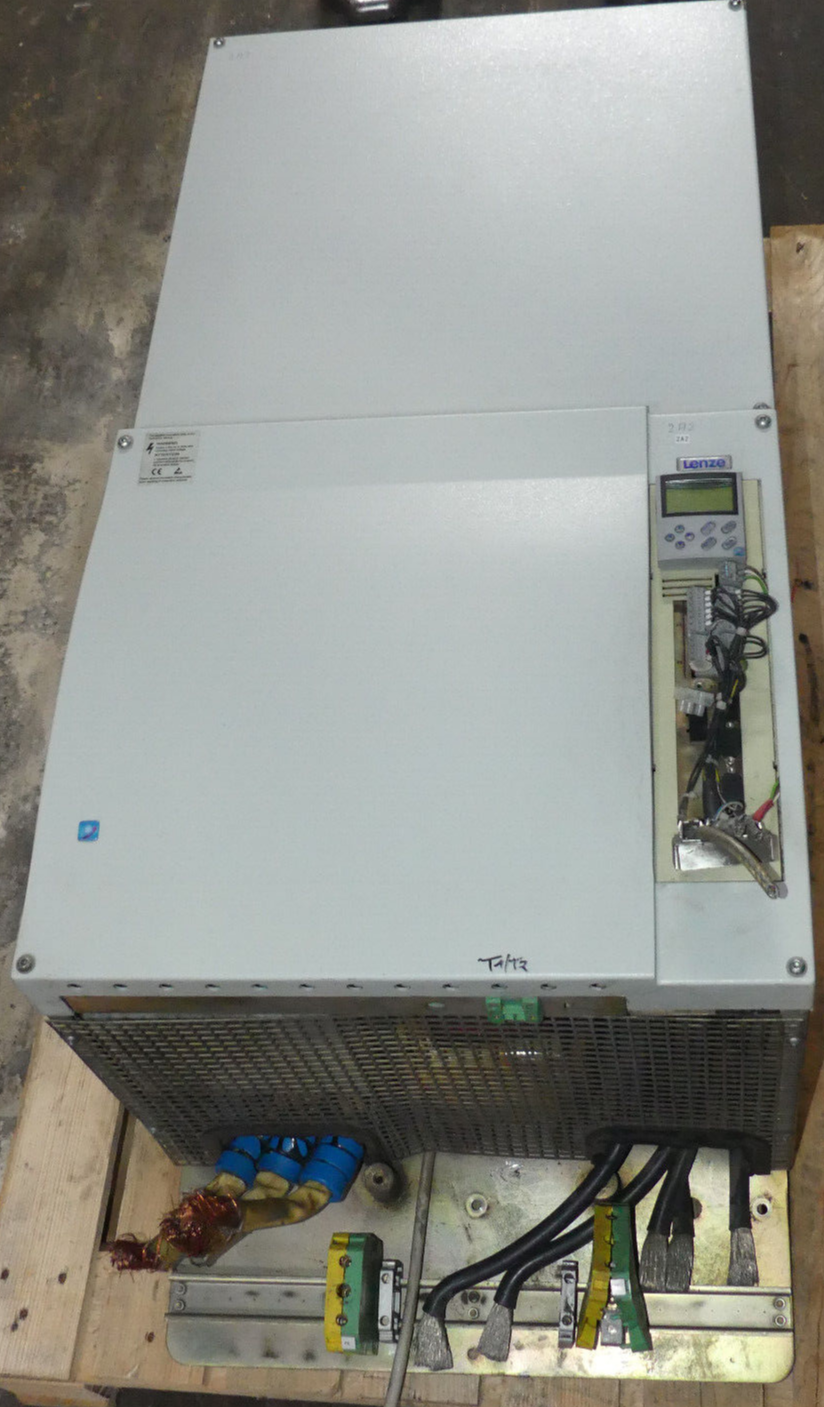 LENZE 9300 VECTOR  EVF9337-EVV240 160/200 kW s.Bilder