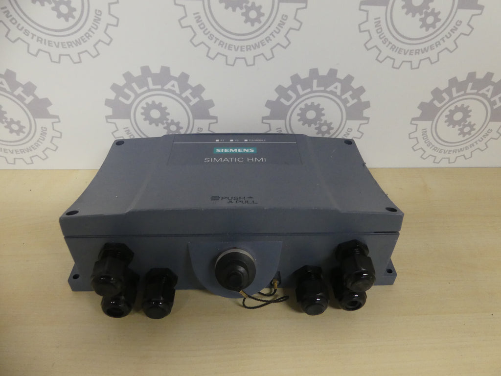 Siemens 6AV2 125-2AE23-0AX0, LEICHT ABGEKRATZT, s. Bilder