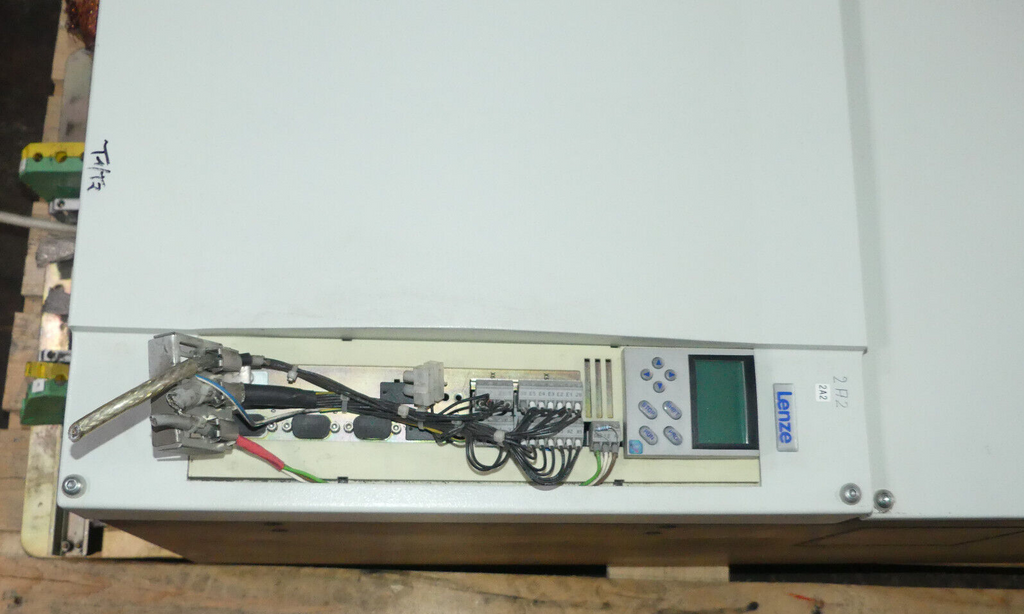 LENZE 9300 VECTOR  EVF9337-EVV240 160/200 kW s.Bilder