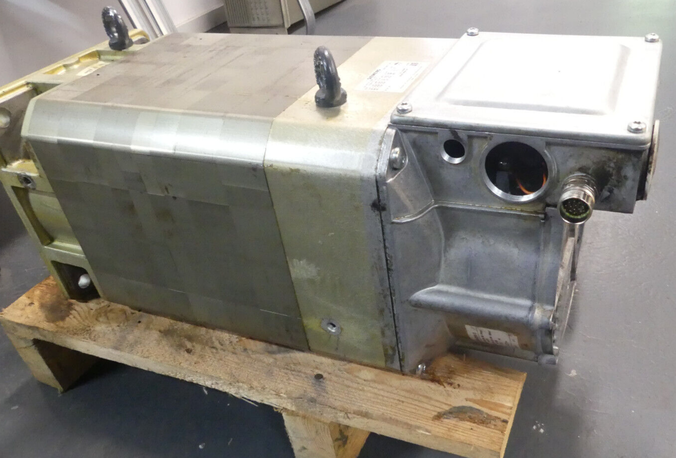 SIEMENS 1PH7137-2GG02-0CJ0