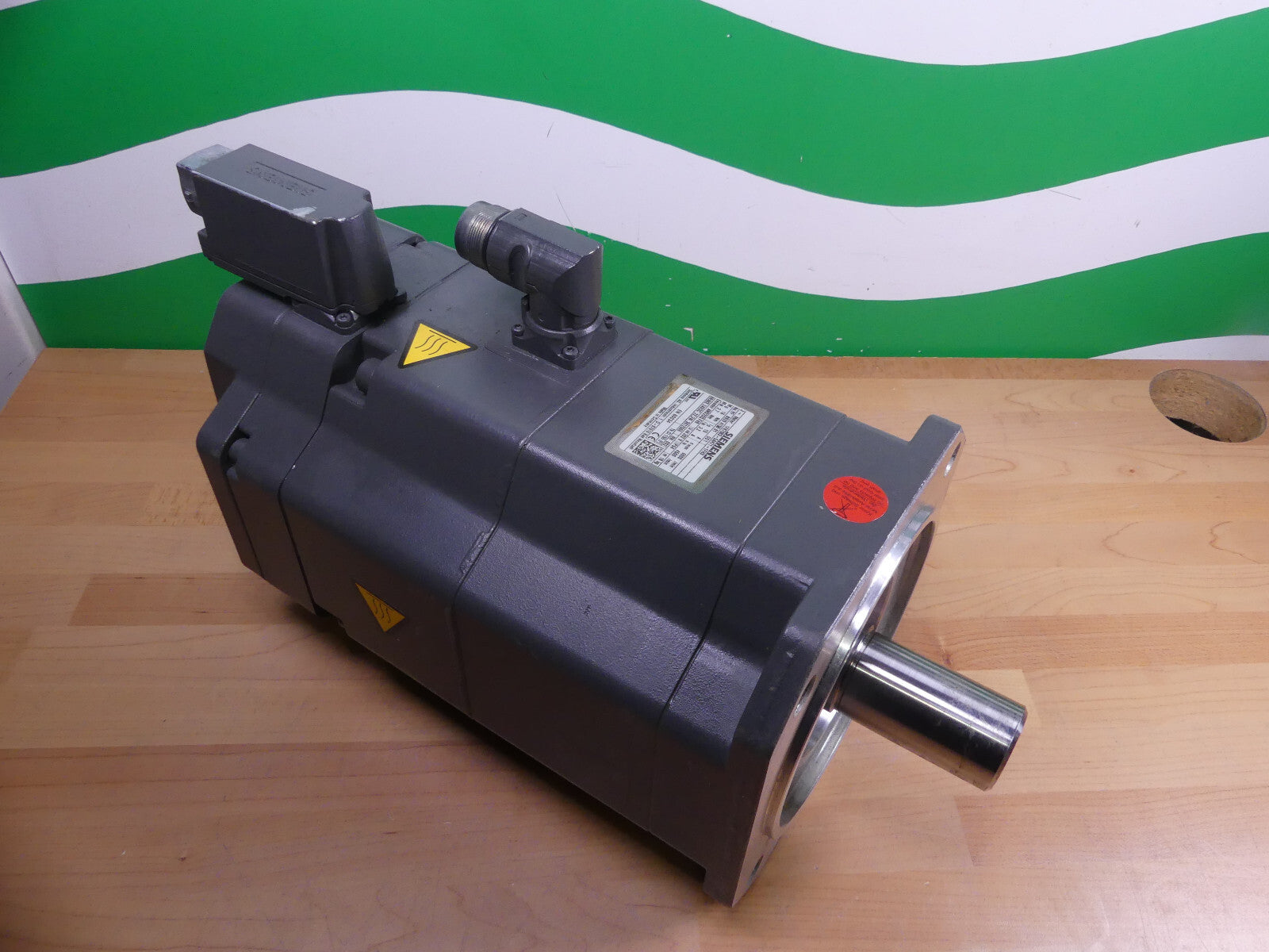 SIEMENS 1FK7083-5AH71-1FH3