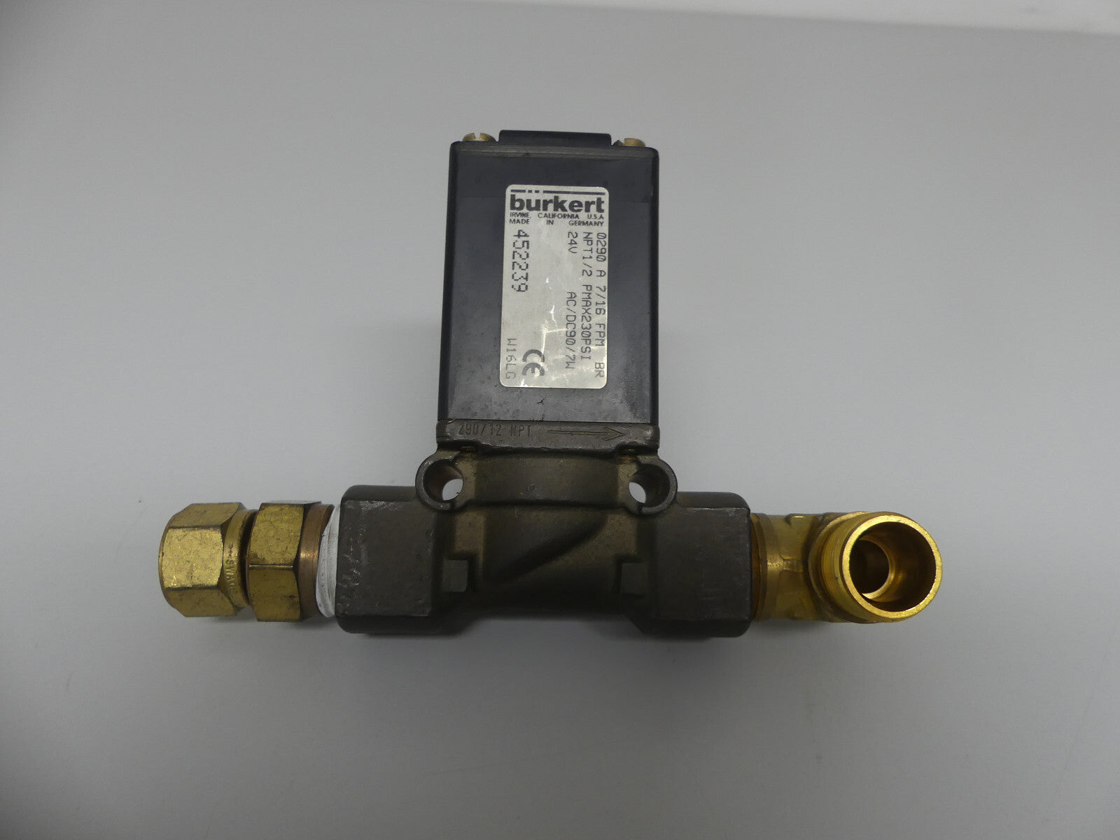 Burkert  0290 A 7/16 FPM BR Ventil