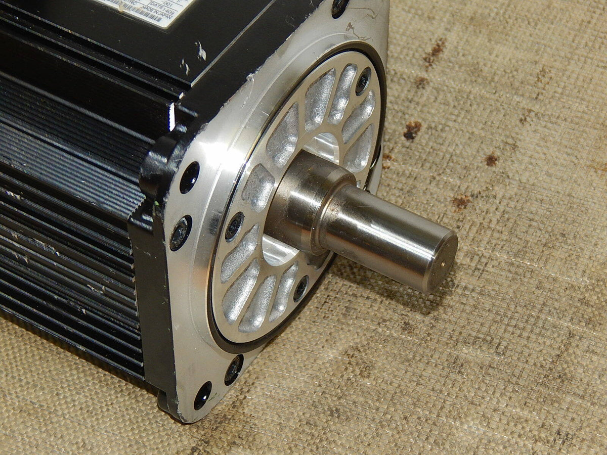 Yaskawa Servomotor SGMGH-13ACA21 used s.Bilder