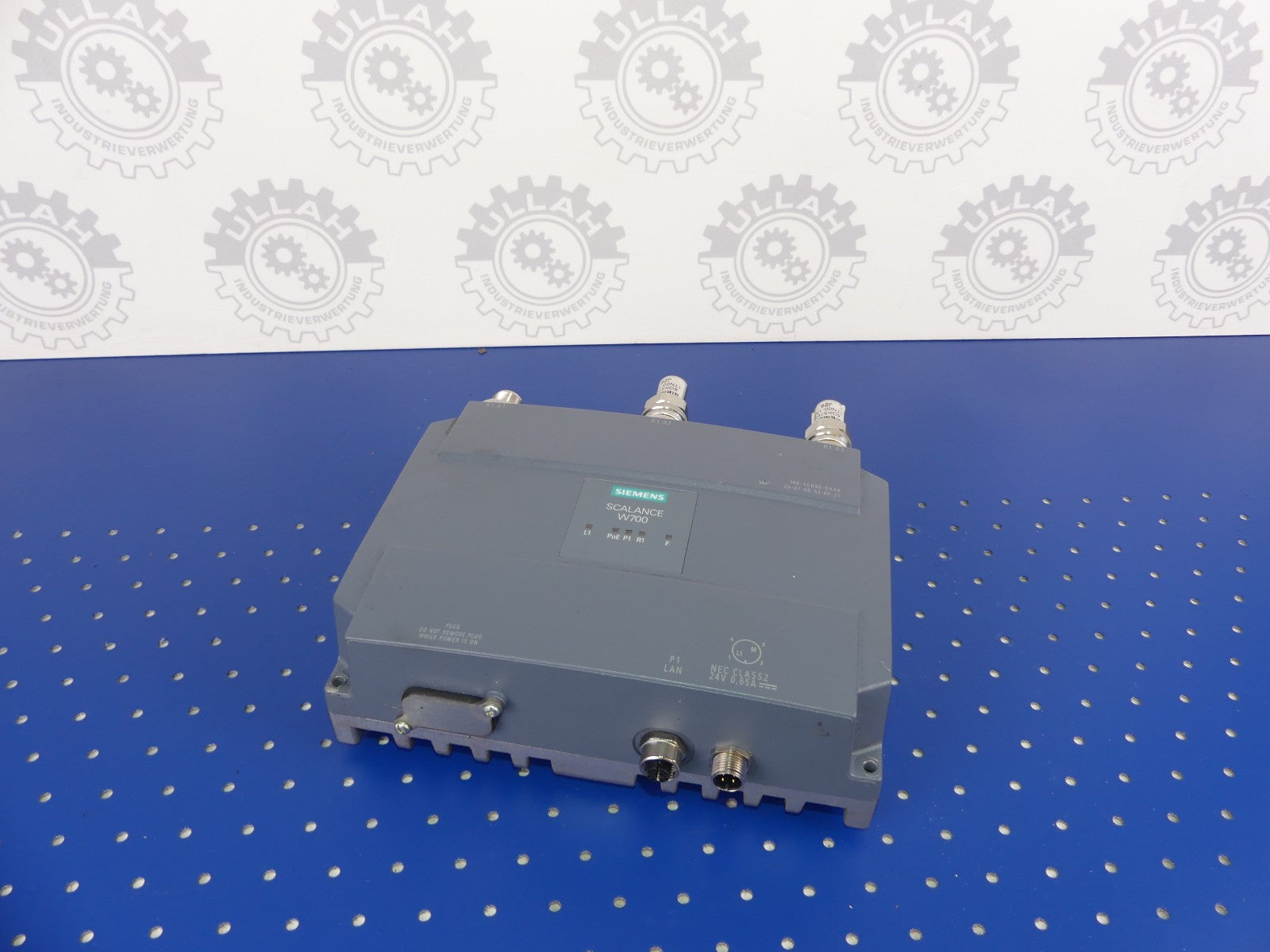 SIEMENS 6GK5748-1GD00-0AA0