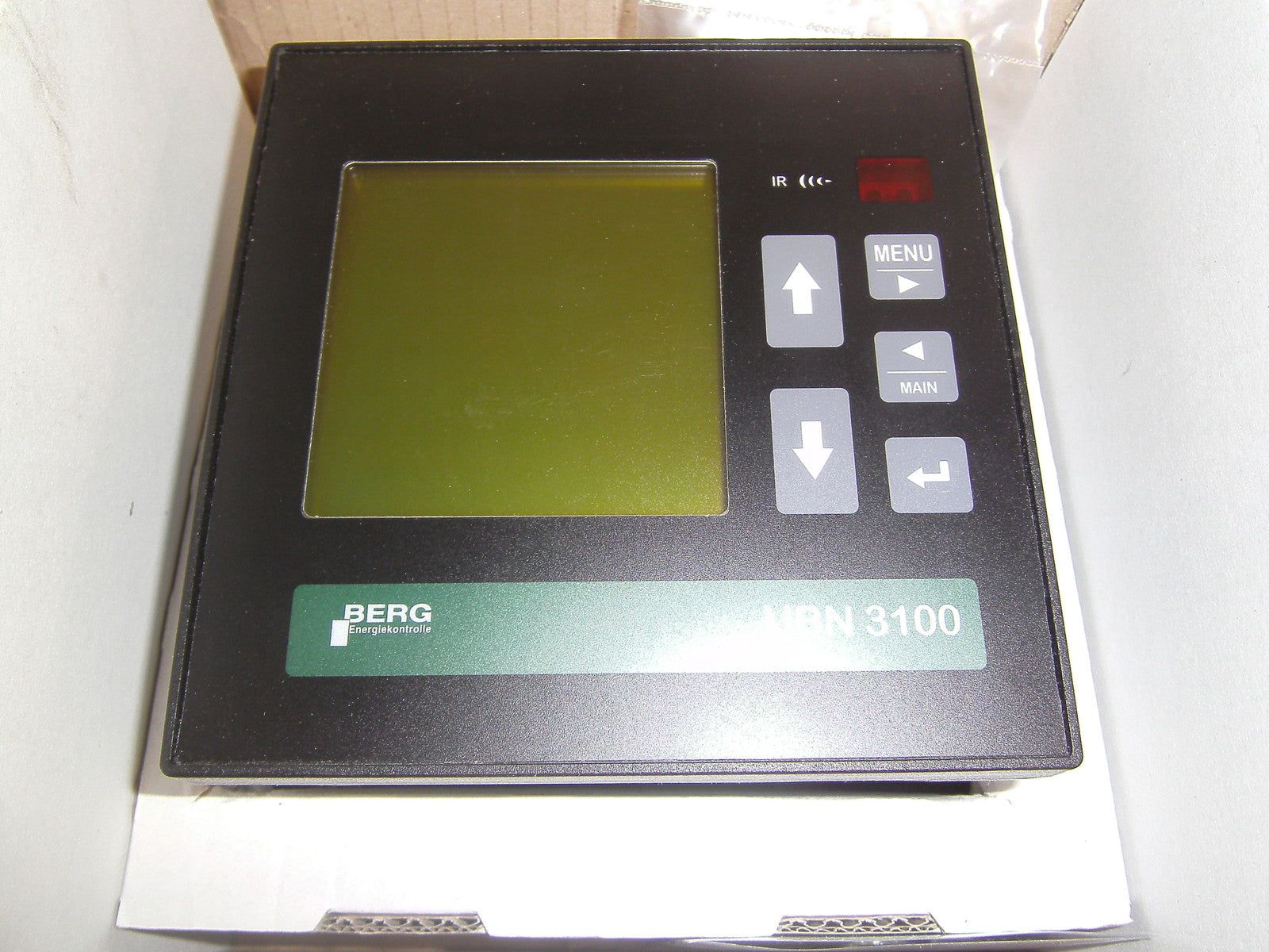 Berg UBN3100 Netzüberwachungsgerät (Energiekontrolle) Neu