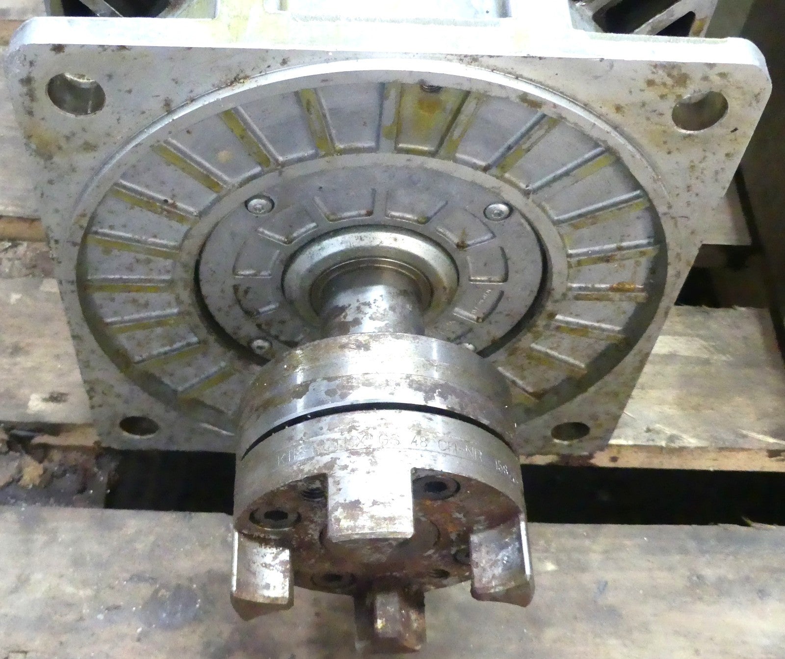 SIEMENS 1PH7133-2NG22-0CJ0 Leicht Beschädgit s.Bilder