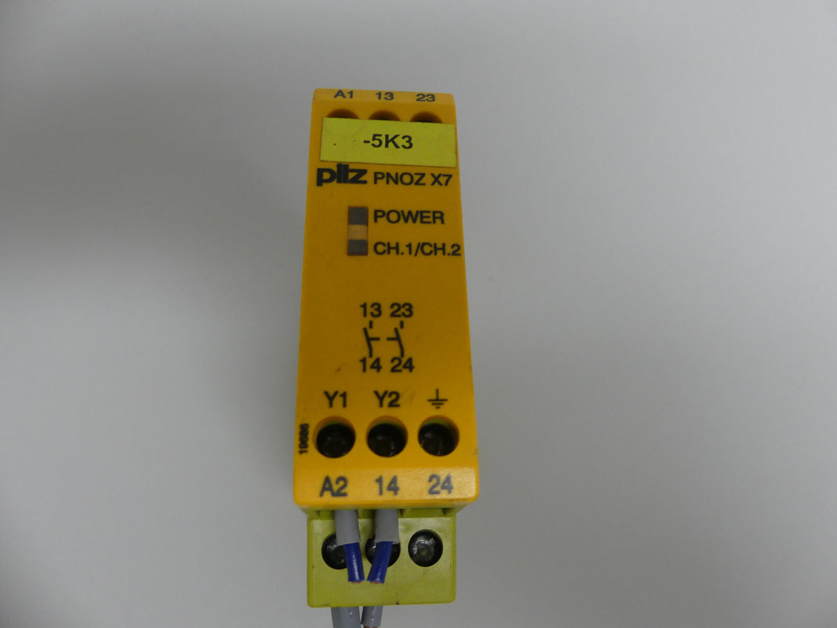 Pilz Sicherheitsrelais PNOZ X7 230VAC 2n/0 ID.: 774056