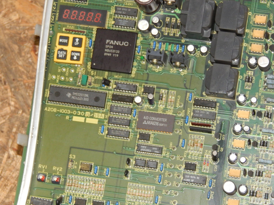 FANUC A20B-1003-0300 / 09A Spindle Drive Board Rahme gebrochen s.Bilder