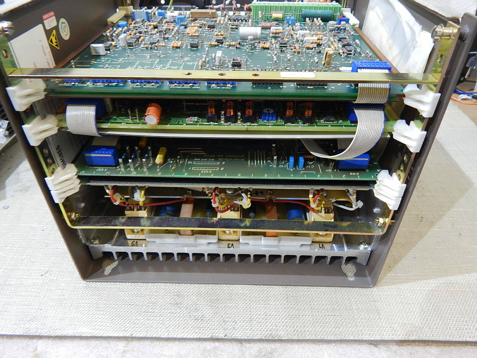 Siemens Simoreg Kompaktgerät 6RA2621-6DV30-0 //D400/40 Mreq-GcG6V30-2A0 Used