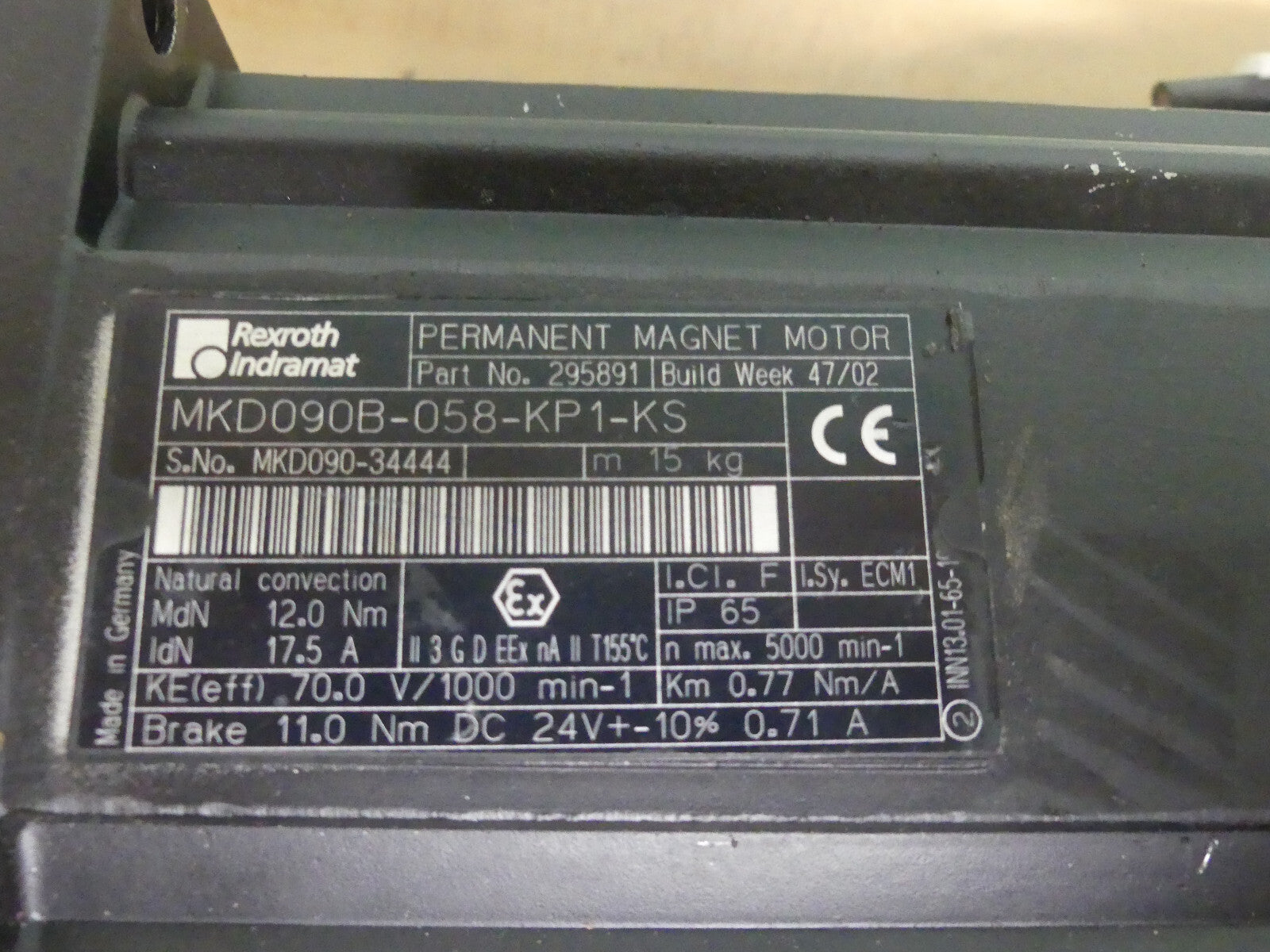Rexroth MKD090B-058-KP1-KS  Servomotor deckel leicht beschädigt used s.Bilder