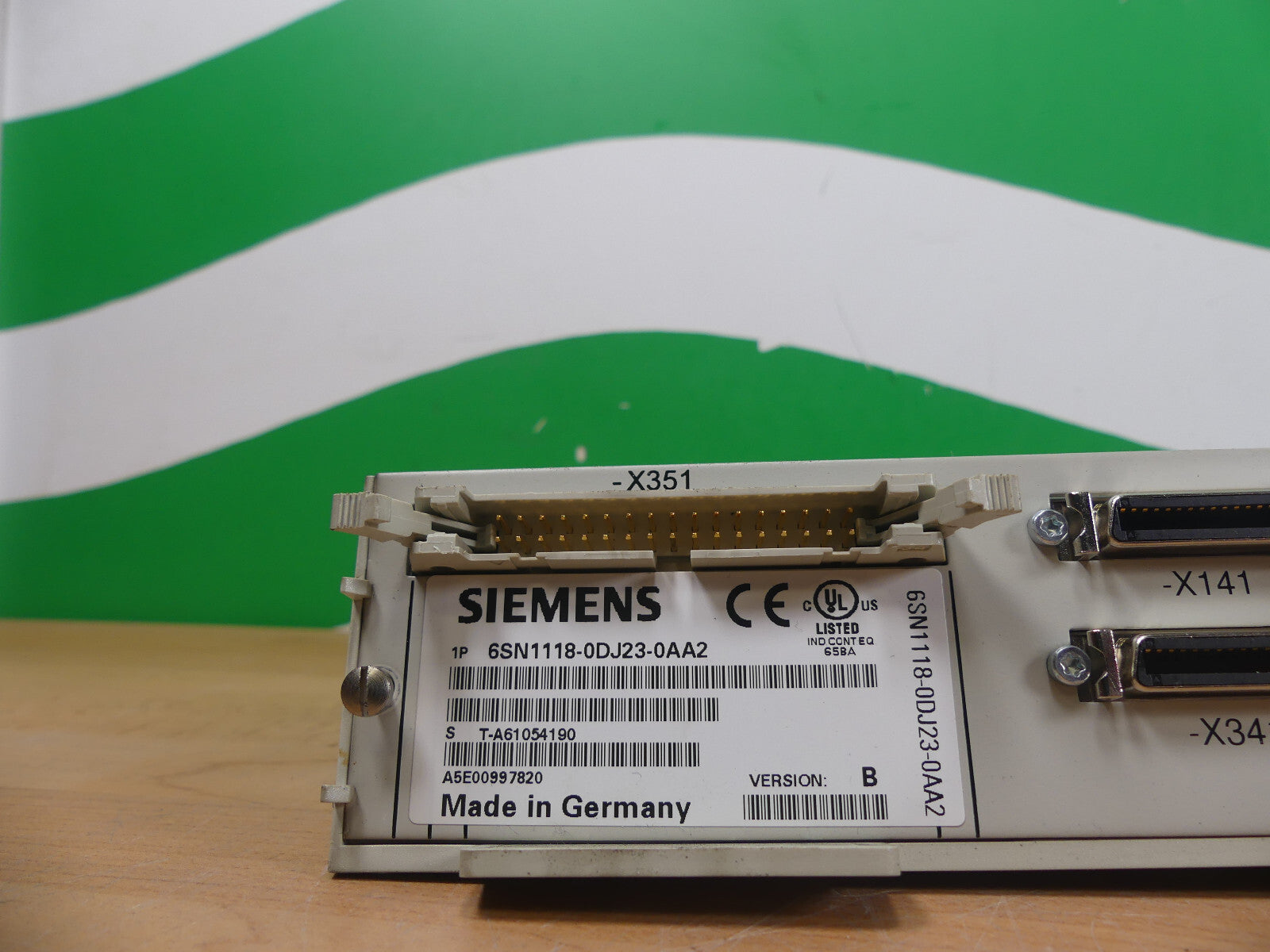 Siemens 6SN1118-0DJ23-0AA2