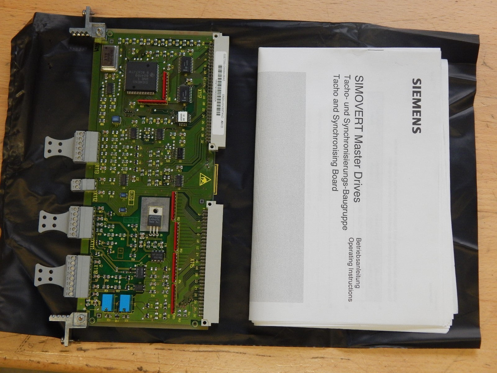  SIEMENS Simovert Master Drives  6SE7090-0XX84-0BA0 