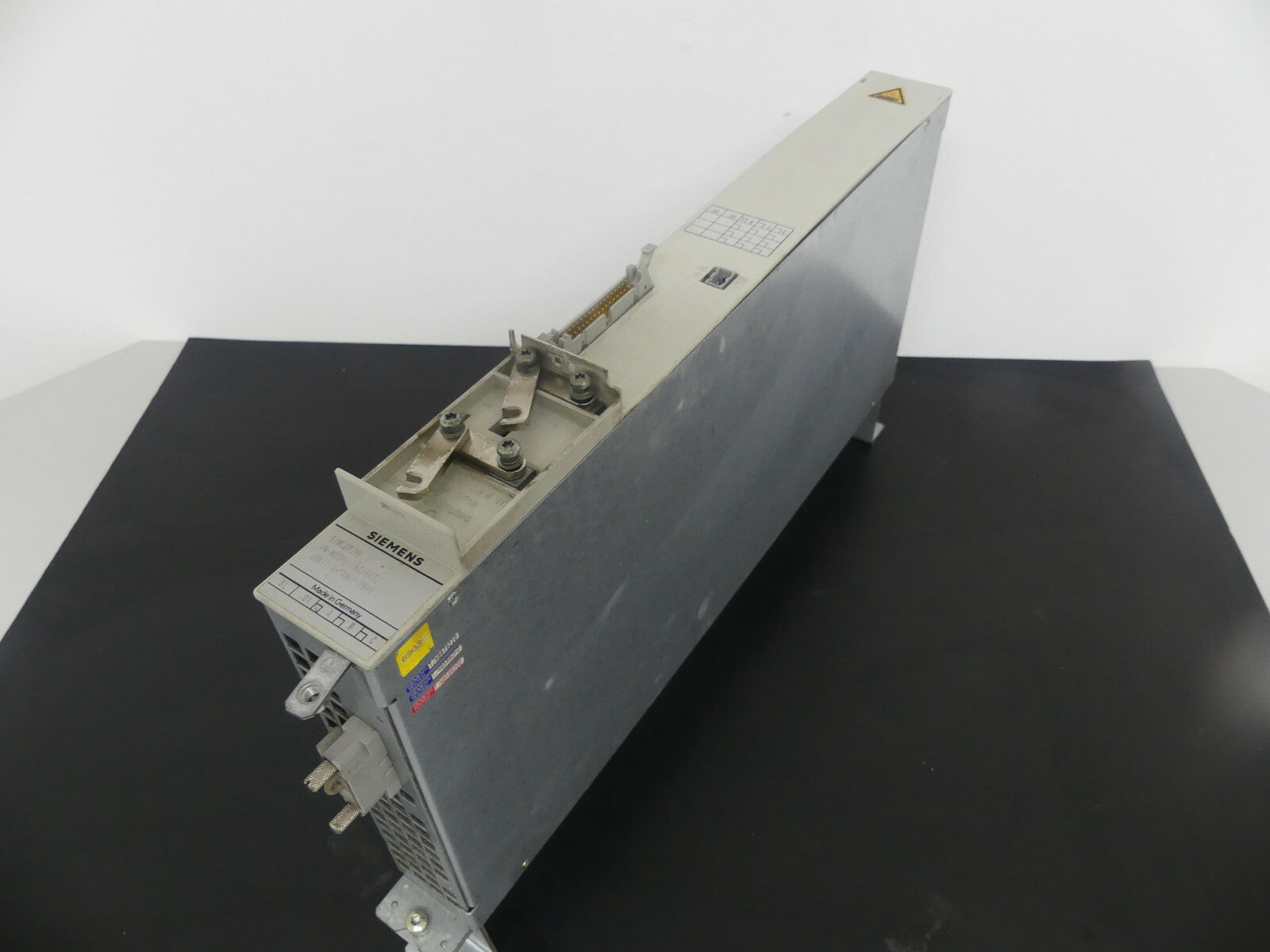 Siemens 6SN1113-1AB01-0BA0 (Ohne Deckel)