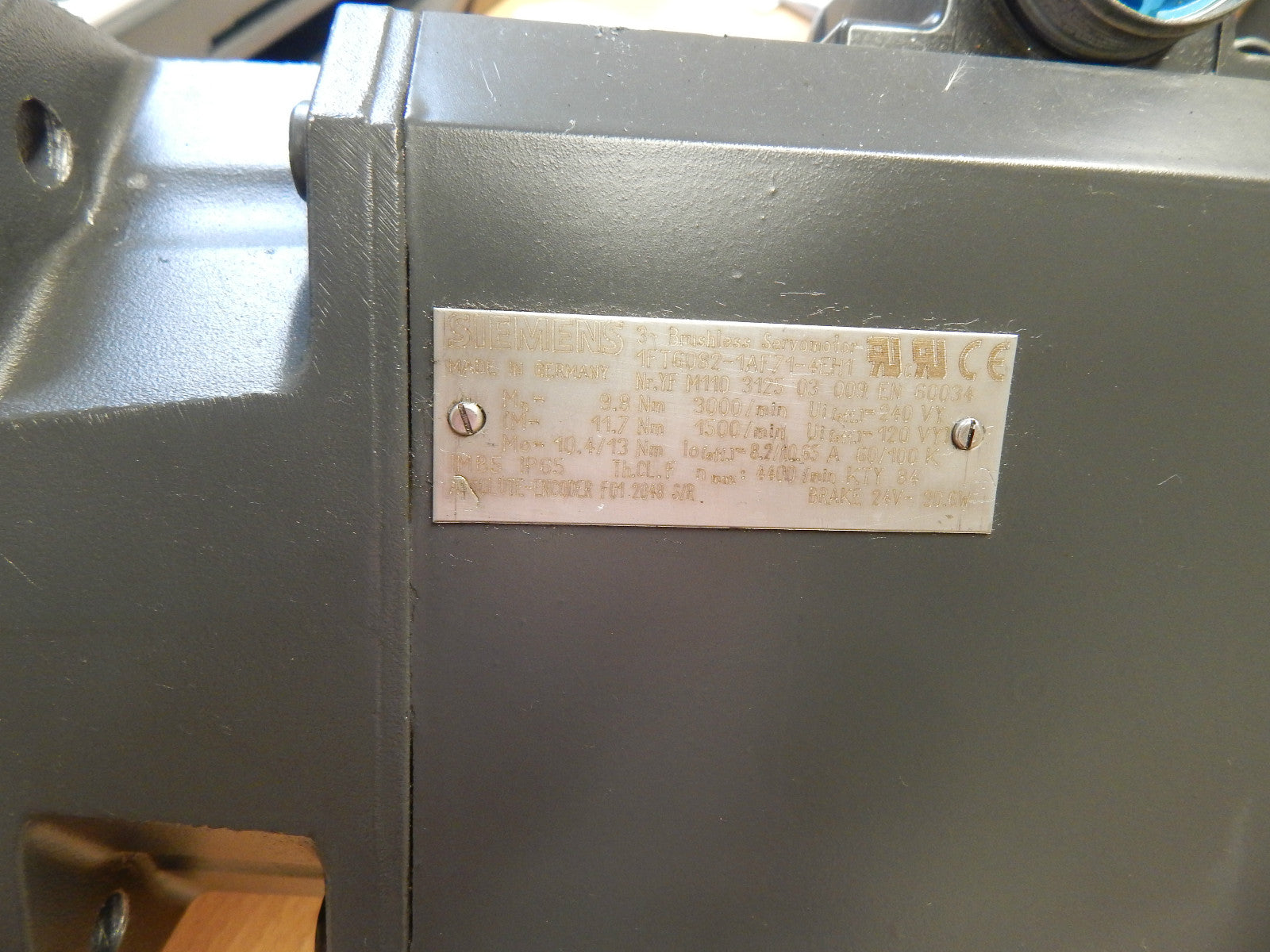 SIEMENS Servomotor 1FT6082-1AF71-4EH1  