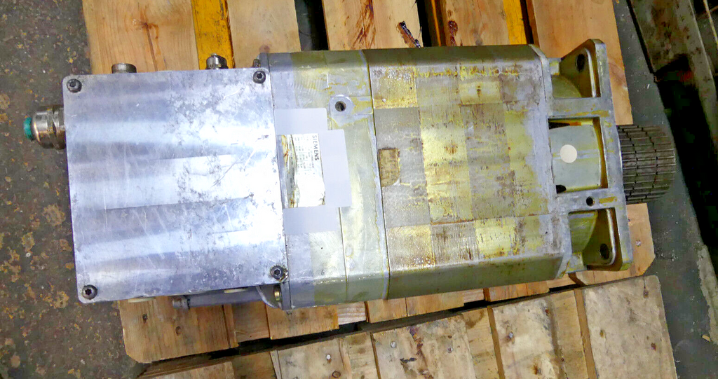 Siemens 1PH7133-2NG02-0CA0