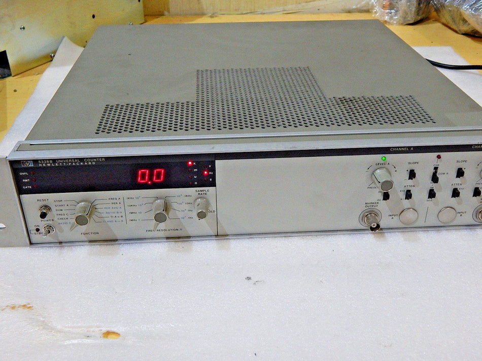 Hewlett Packard - HP 5328B Universal Counter Zähler Messgerät Used