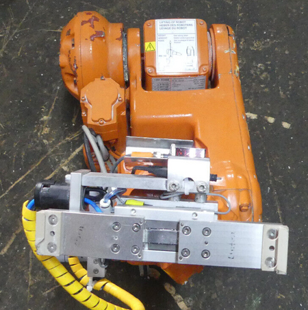 ROBOTER ABB IRB 140 M2004  IRB 140 type B Leicht Beschädgit s.Bilder