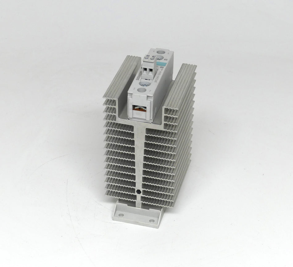 Siemens Dig.Industr. Halbleiterschütz 3RF2340-1BA04 Halbleiterrelais