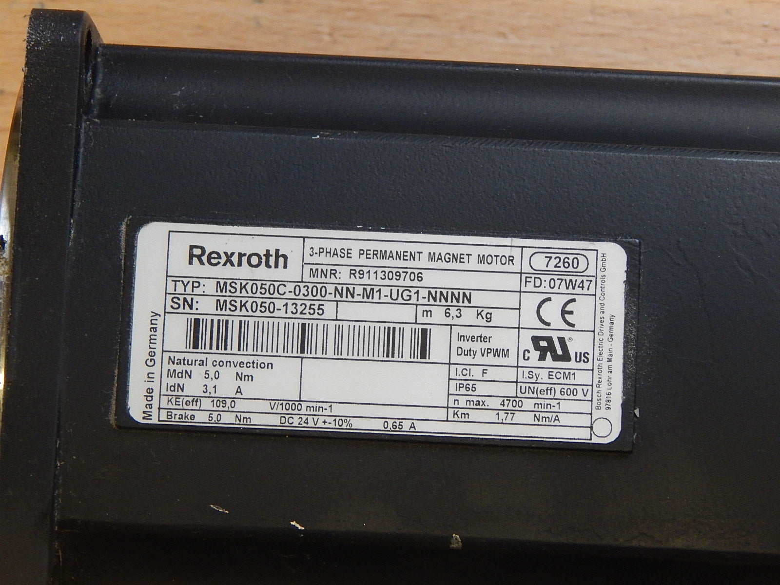 Rexroth 3- Phase Synchronous PM-Motor MSK050C-0300-NN-UG1-NNNN Used