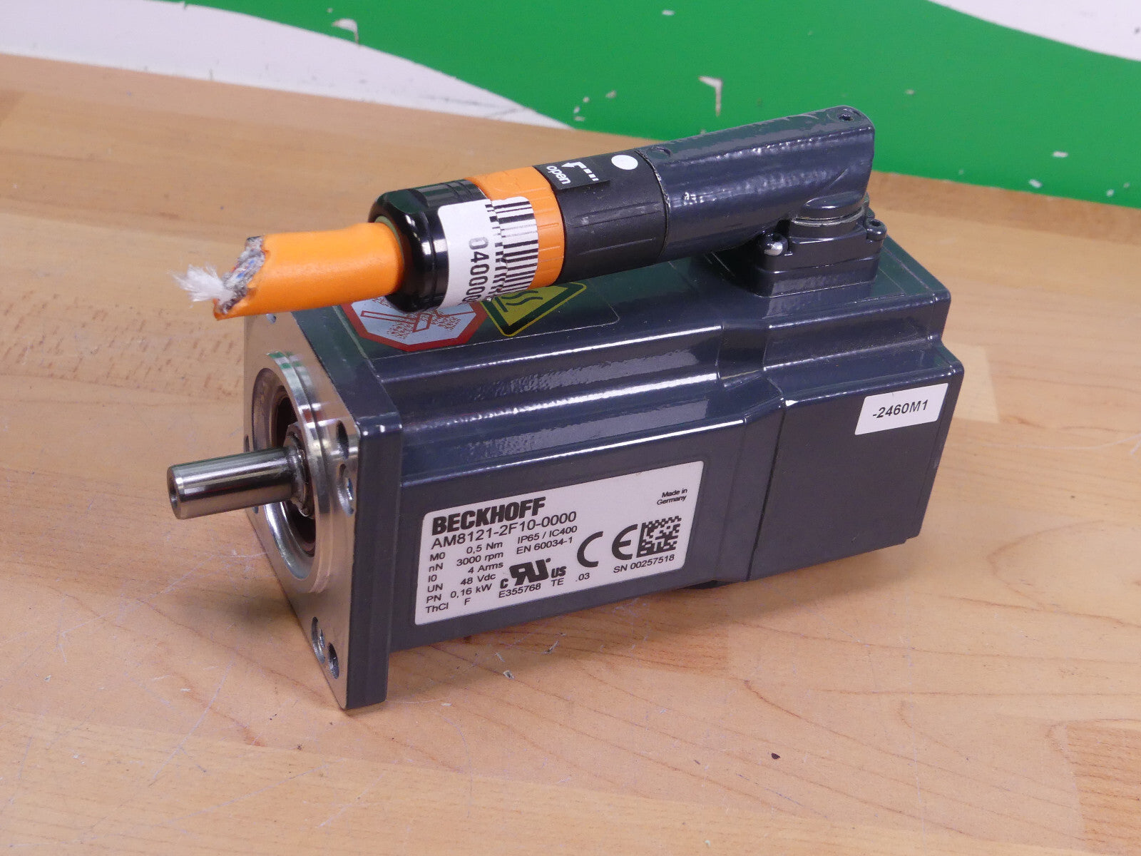 Beckhoff AM8121-2F10-0000 Servomotor  s.Bilder