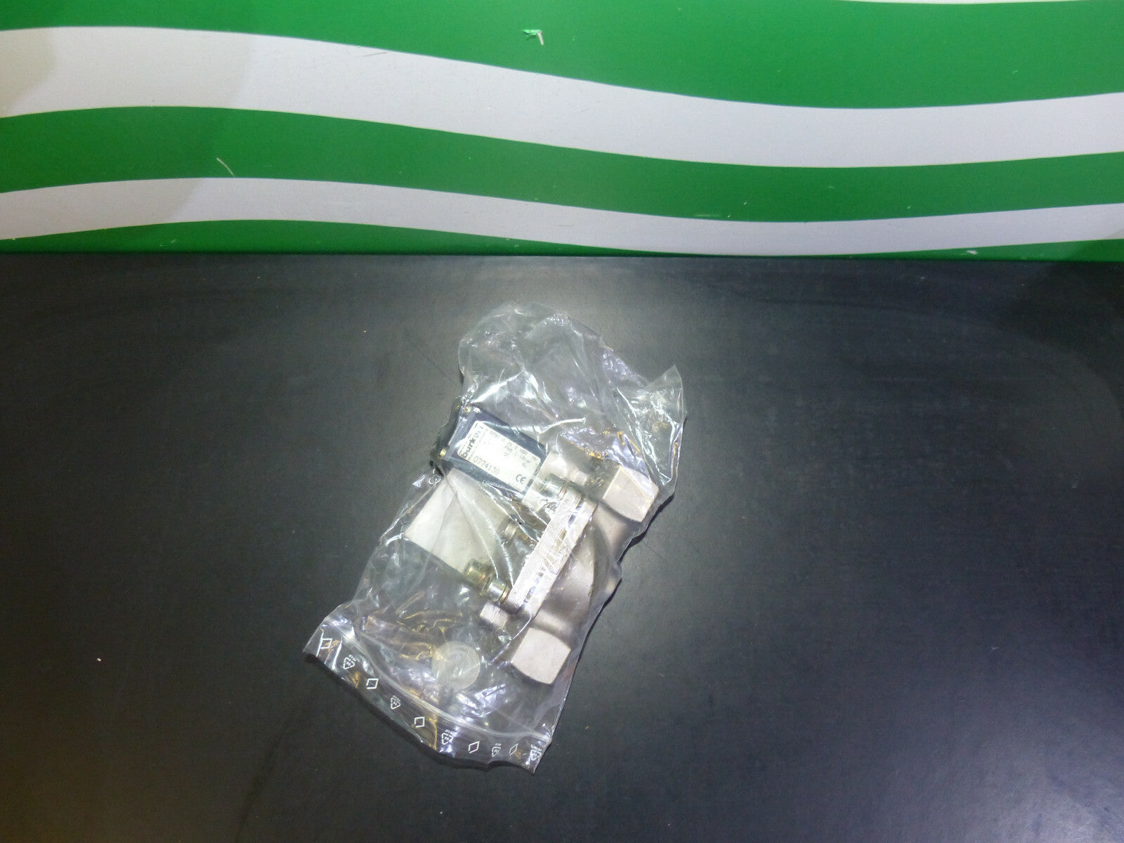 Bürkert magnetventil 0281 25,0 s. Bilder