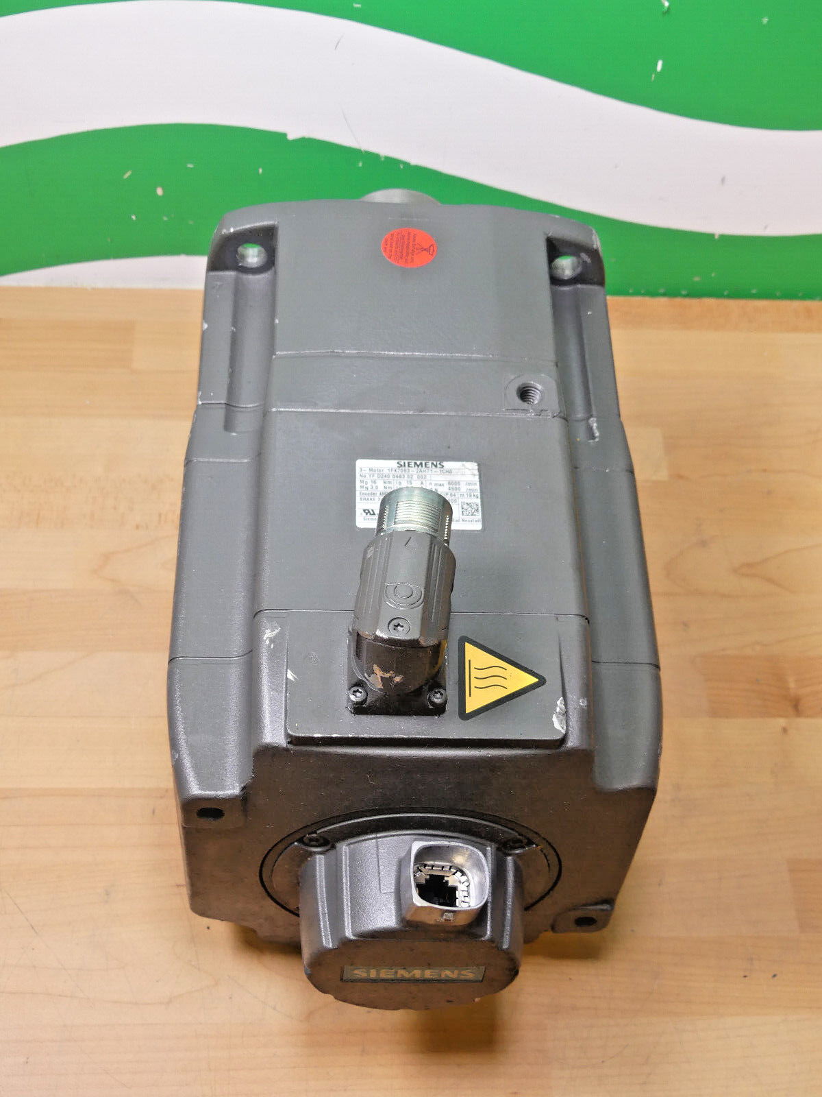 Siemens 1FK7083-2AF71-1CH0 Servomotor