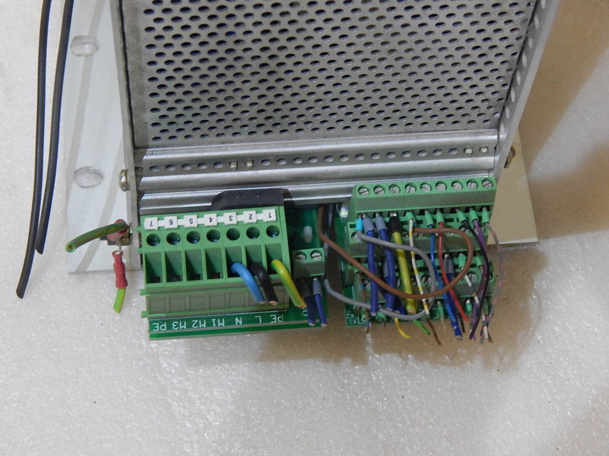 esitron  MP 100  MRM100.1-3  Montagerack für DSD3 und MP100  Used