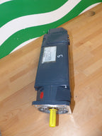 Siemens 3~Permanent Magnet Motor  1 HU3056-0AF01-Z  Used