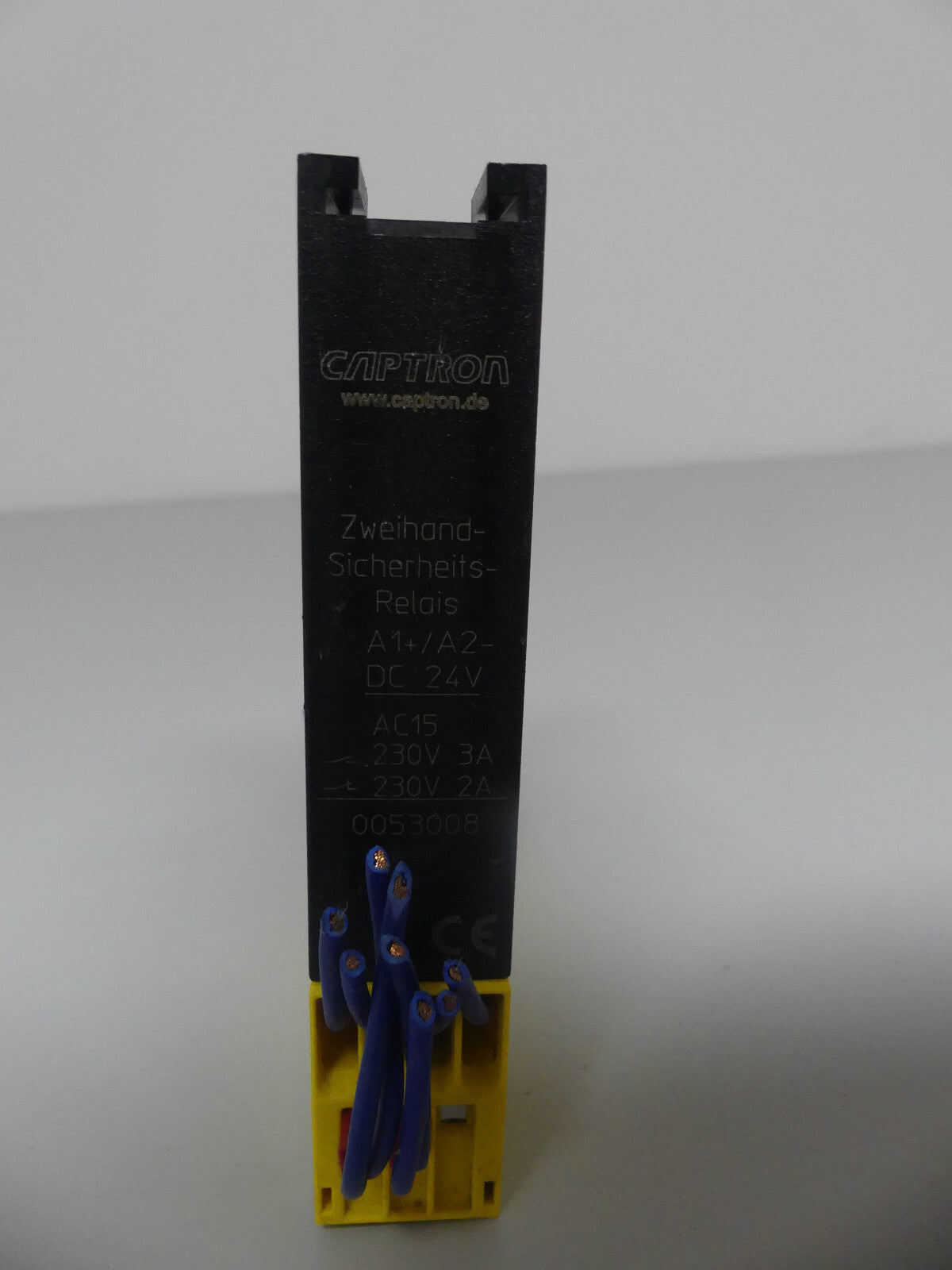 CAPTRON MCR-225
