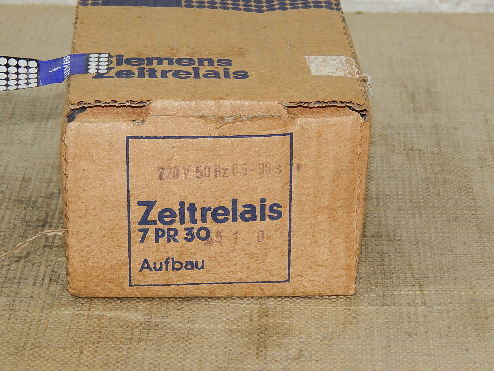  Siemens 7PR30 51-0 Zeitrelais 