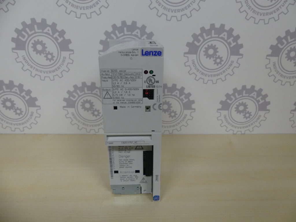 Lenze Frequenzumrichter 8200 vector 0.75 kW / 1.0 hp / E82EV751_4C / 13127094