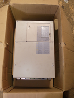 YASKAWA CIMR-AC4A0072AAA-0121  REV.A A1000 FREQUENZUMRICHTER 30/37KW DEFEKT s.B