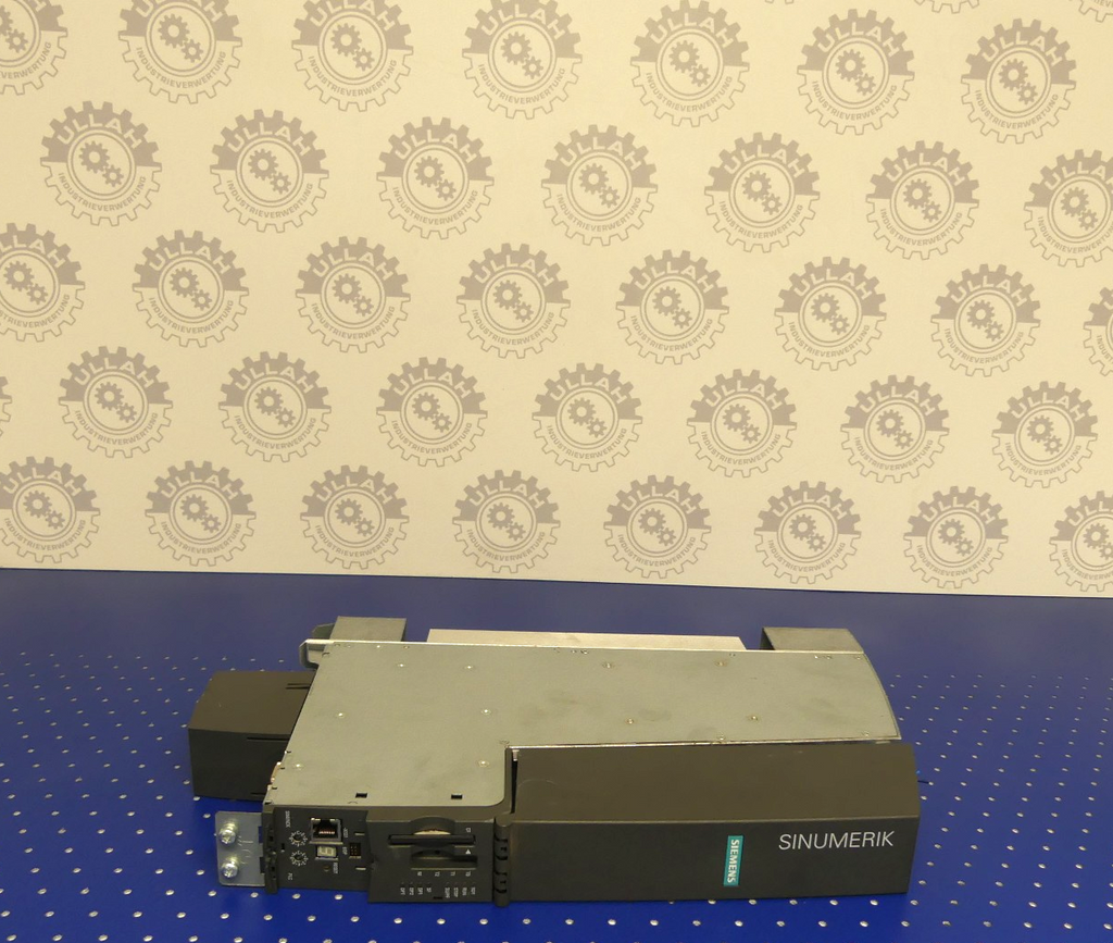 SIEMENS 6FC5372-0AA01-0AA2