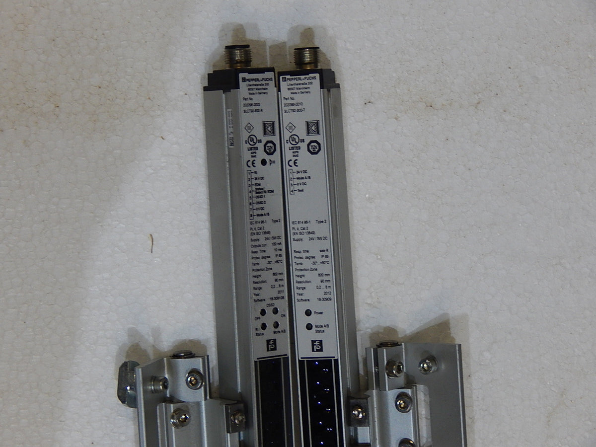 Pepperl + Fuchs  SLCT90-600-T + SLCT90-600-R  s.Bitte Bilder